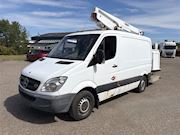 varebil mercedes sprinter_315_cdi_versalift mandskabs_lift